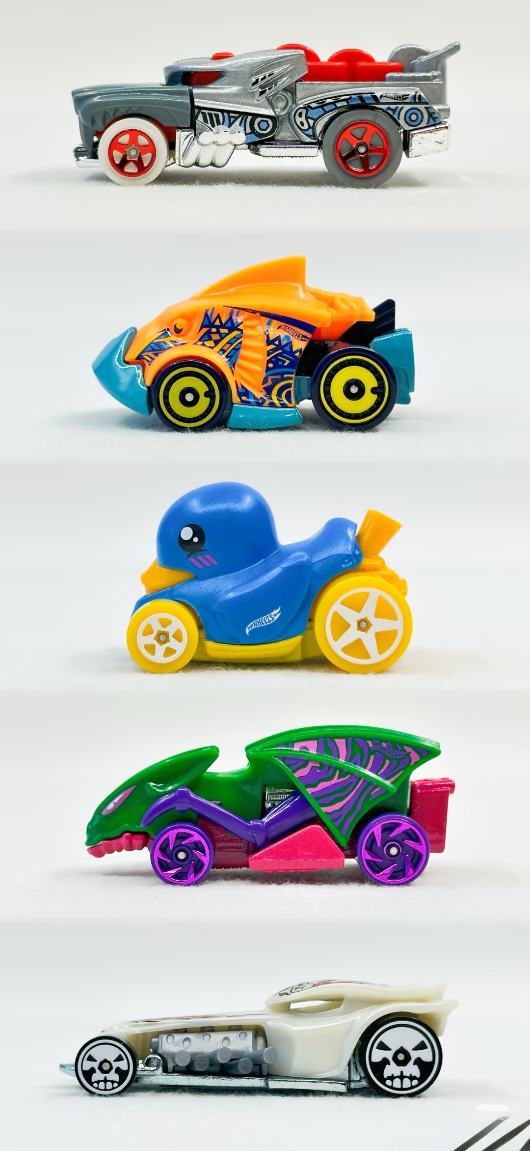 Hotwheels Alloy Small Running  - Hot Wheels Car Track Sets review and price